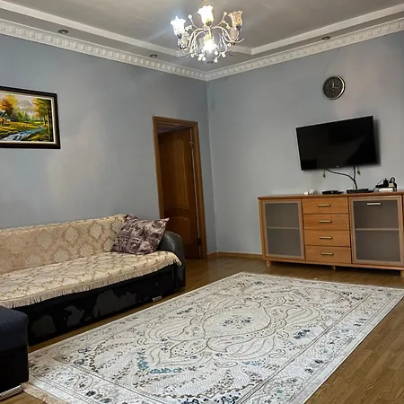 Апартаменты В Центре Города Алматы Exterior photo