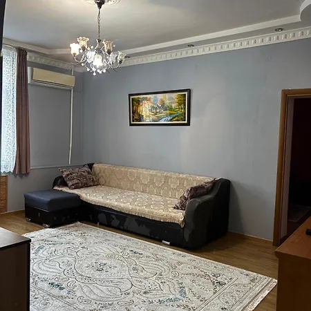 Апартаменты В Центре Города Алматы Exterior photo